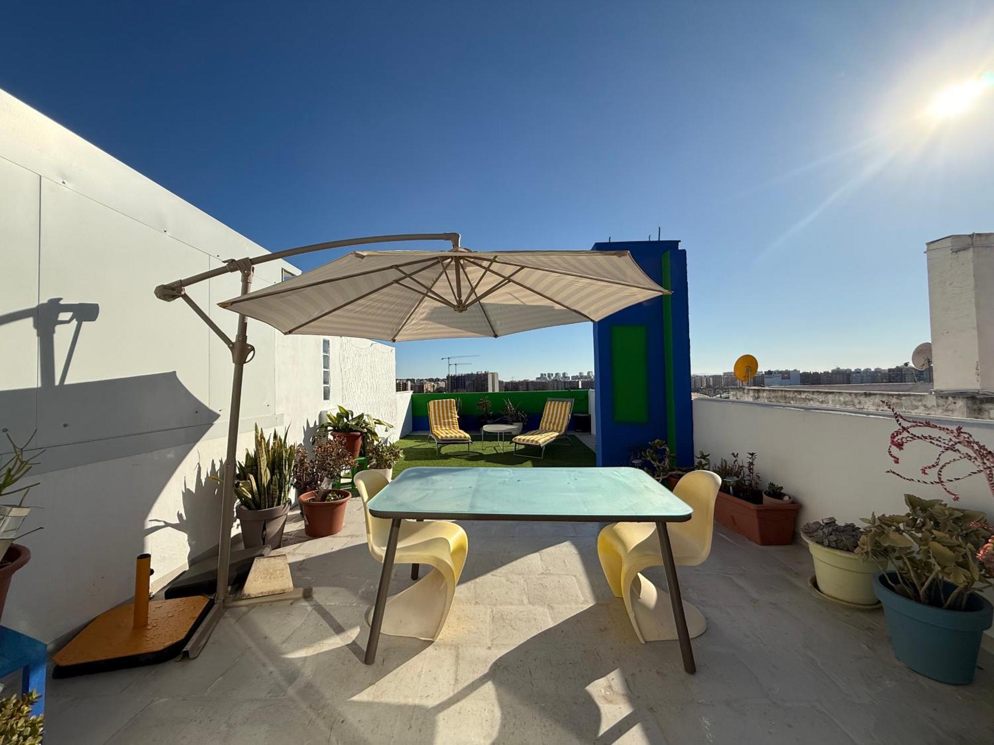 Petite Penthouse With The Sunniest Terrace In Valencia Διαμέρισμα Εξωτερικό φωτογραφία