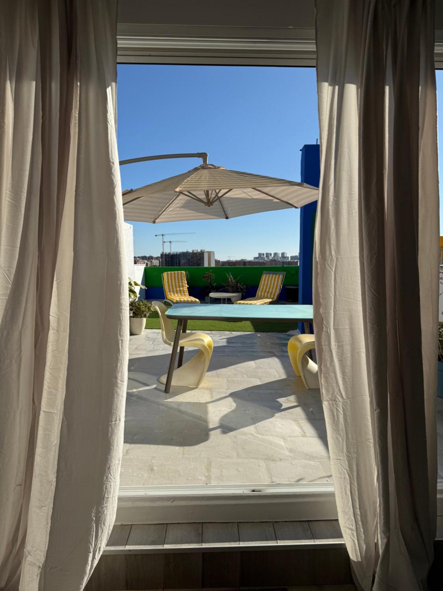 Petite Penthouse With The Sunniest Terrace In Valencia Διαμέρισμα Εξωτερικό φωτογραφία
