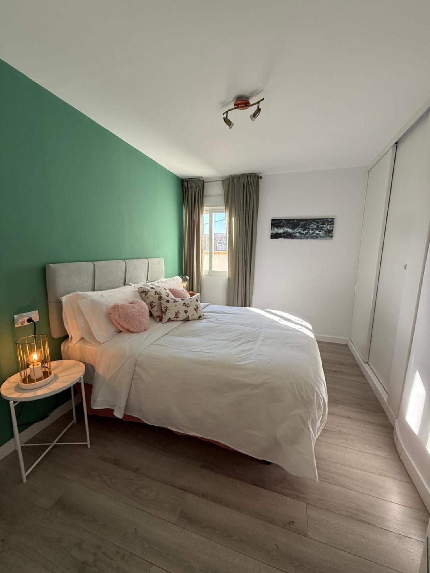 Petite Penthouse With The Sunniest Terrace In Valencia Διαμέρισμα Εξωτερικό φωτογραφία